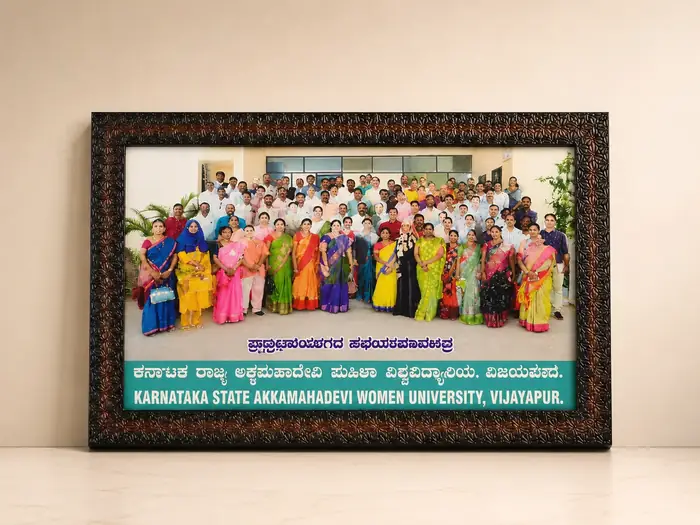 Group memories collage photo frame